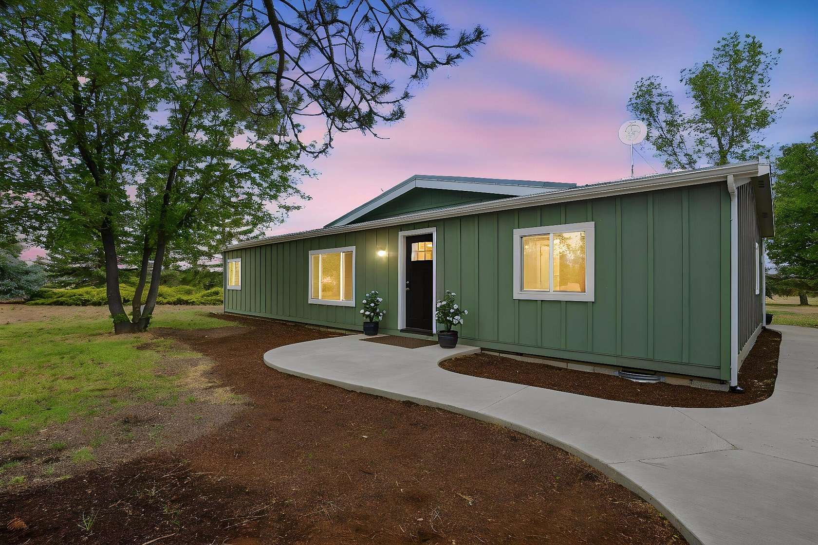5 Acres of Land with Home for Sale in Bend, Oregon