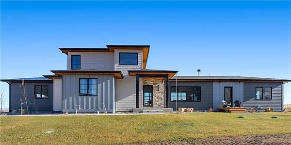 20.1 Acres of Recreational Land with Home for Sale in Red Lodge, Montana