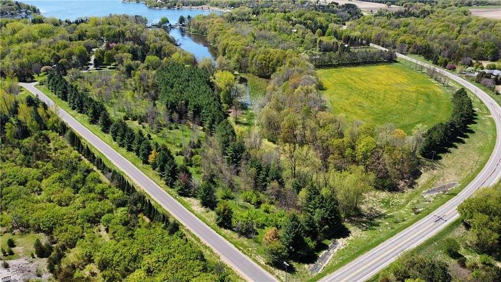 10 Acres of Residential Land for Sale in Lindstrom, Minnesota