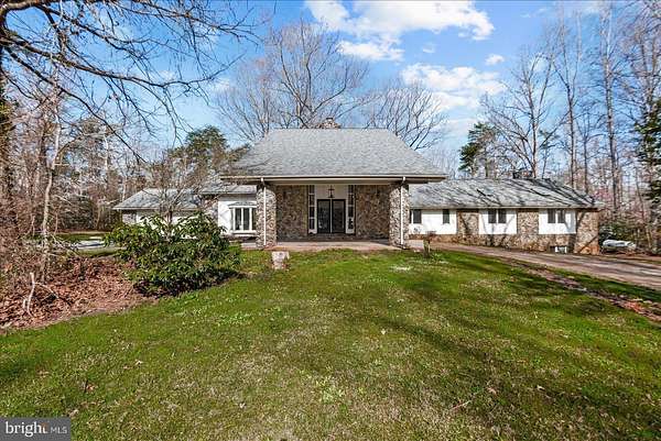 5.38 Acres of Land with Home for Sale in Fredericksburg, Virginia