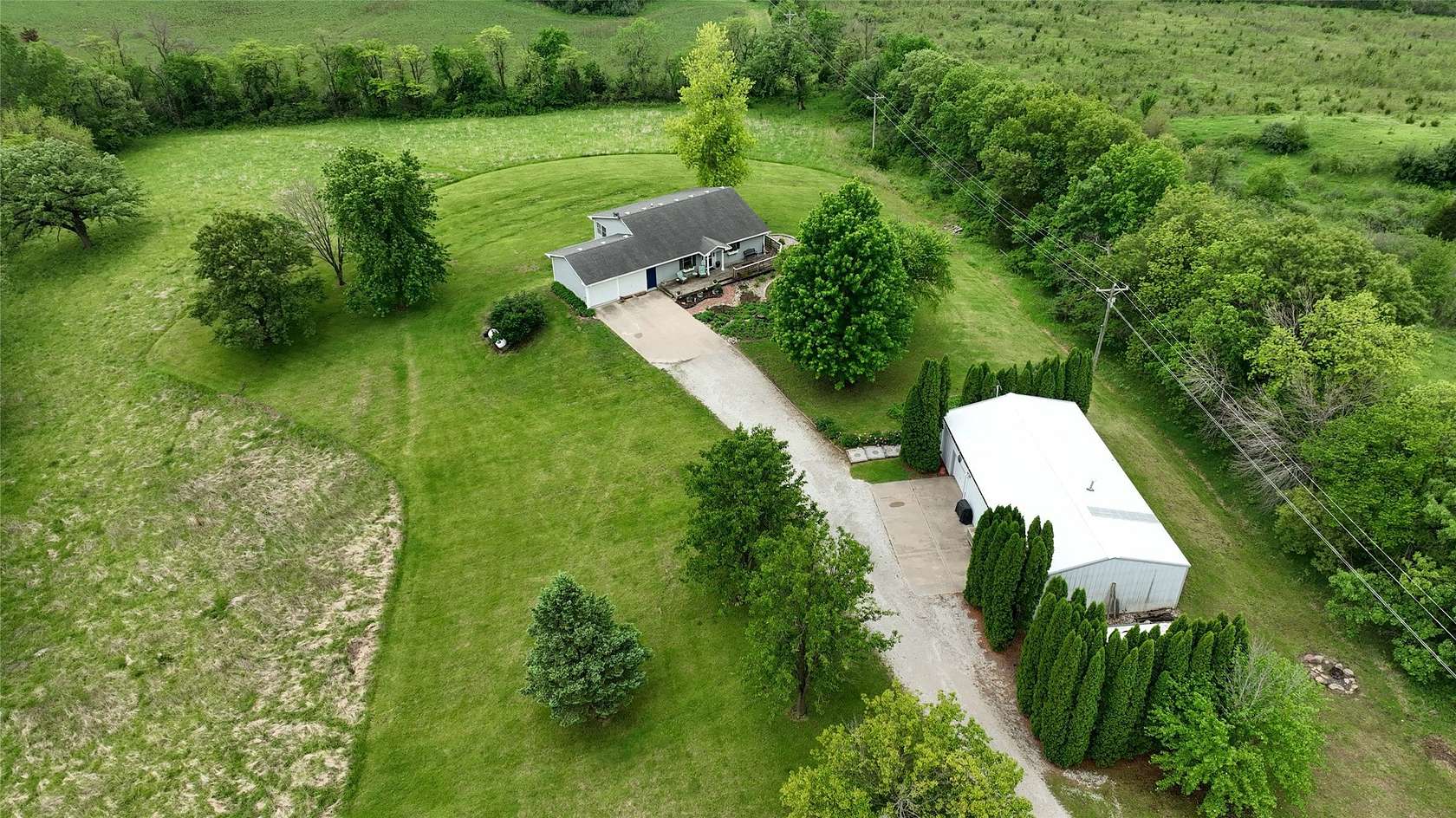 24.5 Acres of Land with Home for Sale in Linden, Iowa