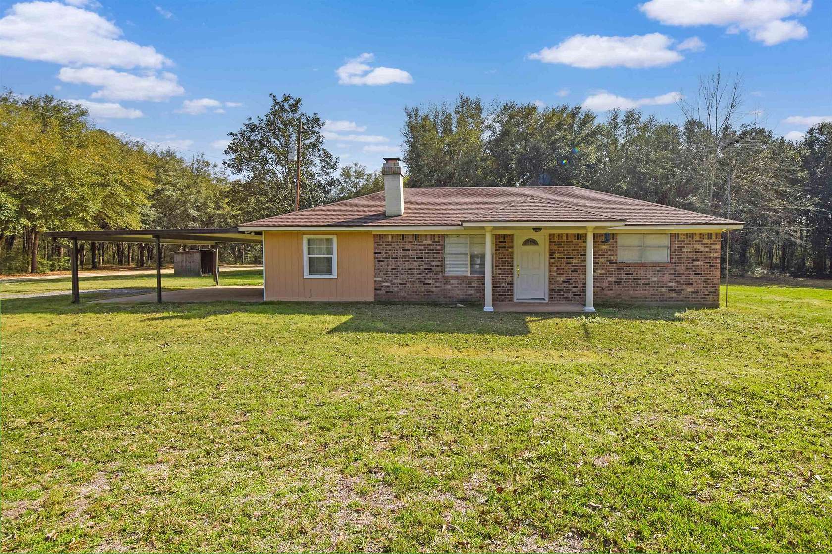 5 Acres of Improved Residential Land for Lease in Silsbee, Texas