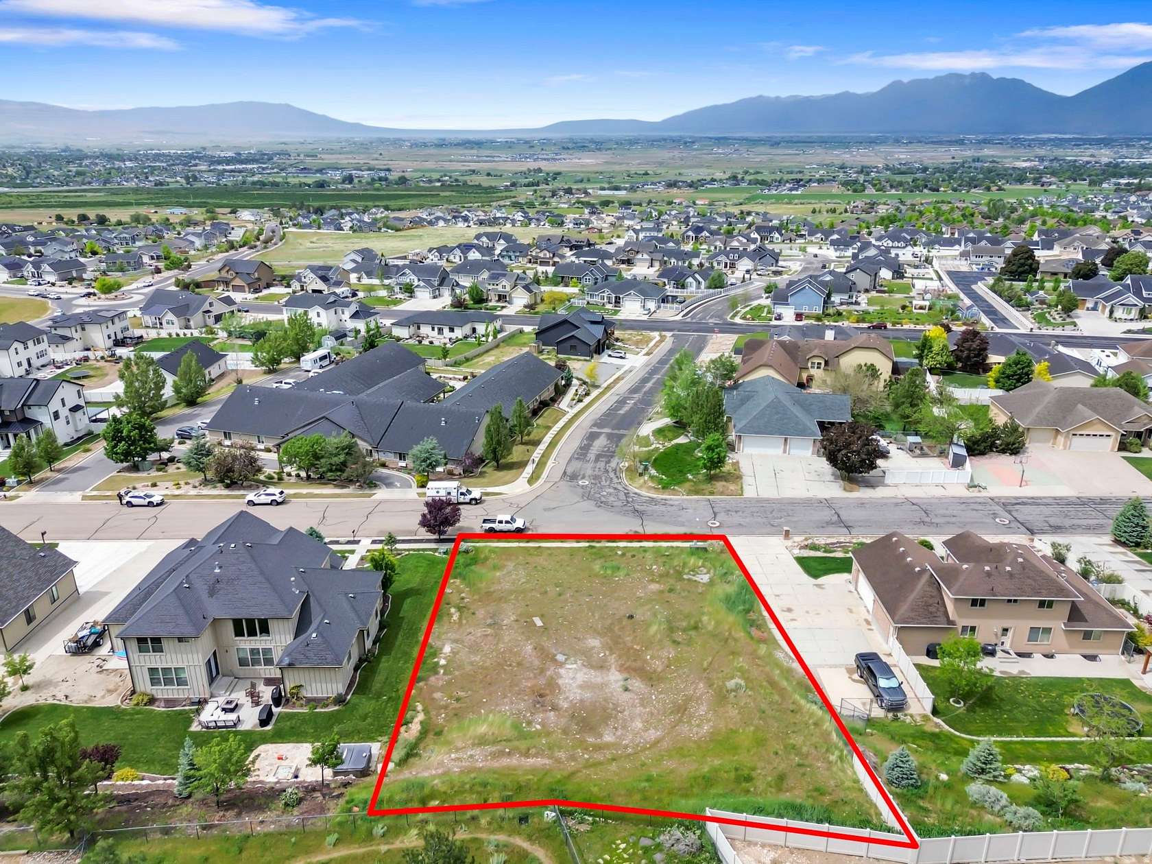 0.35 Acres of Residential Land for Sale in Elk Ridge, Utah
