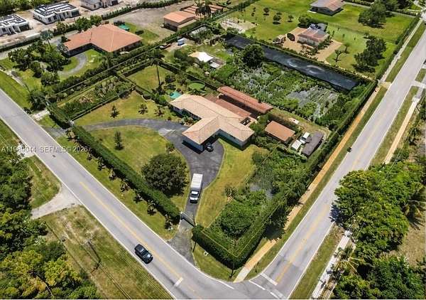 2.5 Acres of Residential Land for Sale in Homestead, Florida