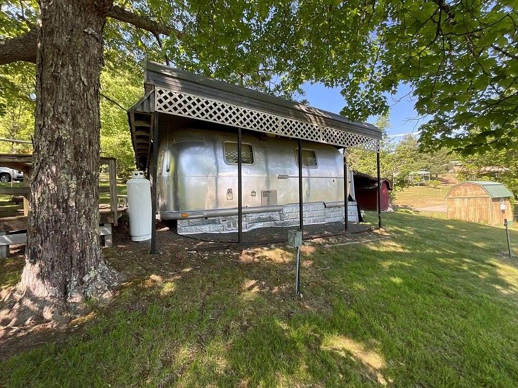 0.18 Acres of Land for Sale in Galax, Virginia