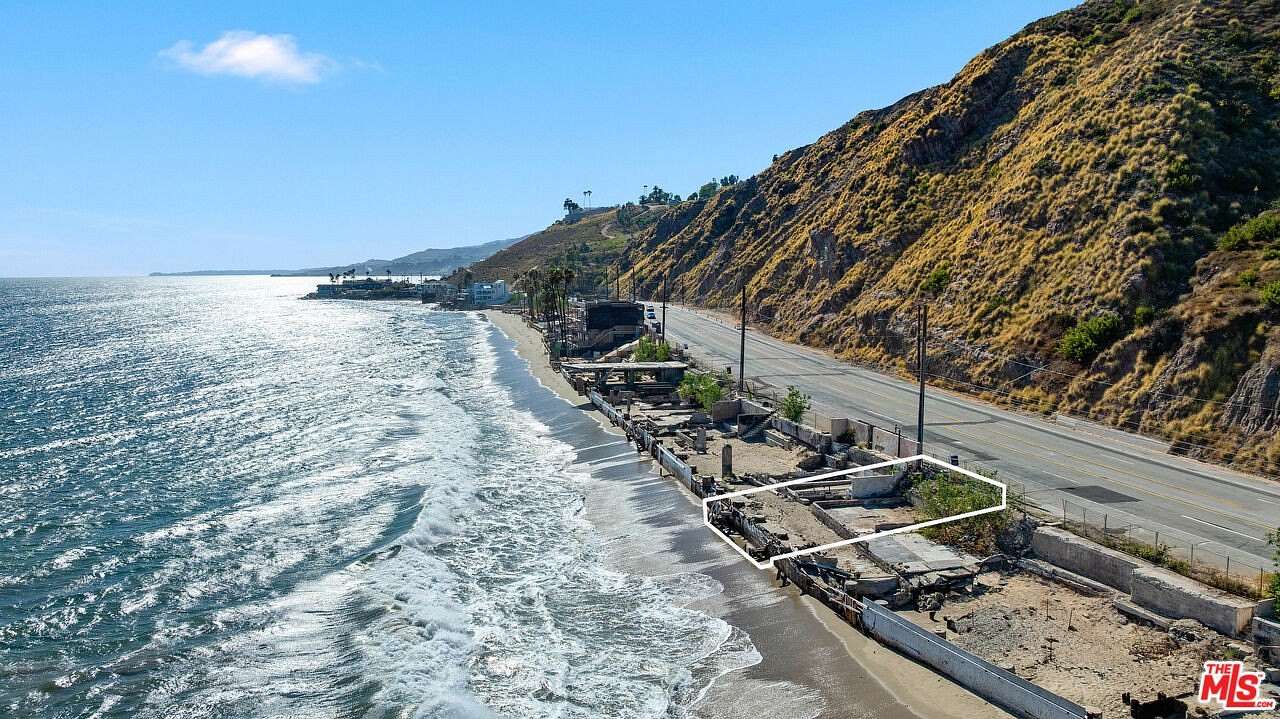 0.09 Acres of Residential Land for Sale in Malibu, California