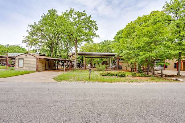 0.1 Acres of Residential Land for Sale in Granbury, Texas
