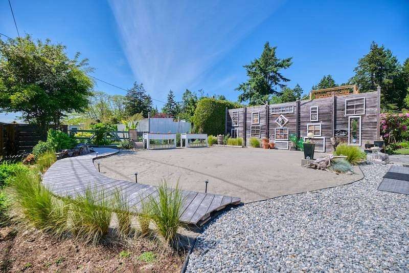 0.2 Acres of Mixed-Use Land for Sale in Point Roberts, Washington