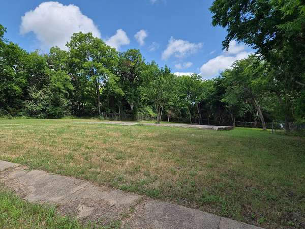 0.24 Acres of Residential Land for Sale in Greenville, Texas