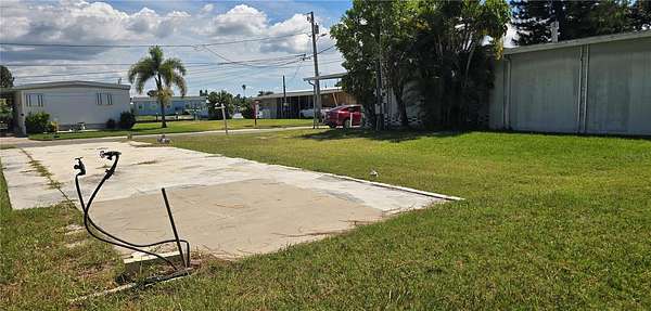 Residential Land for Sale in Palm Harbor, Florida