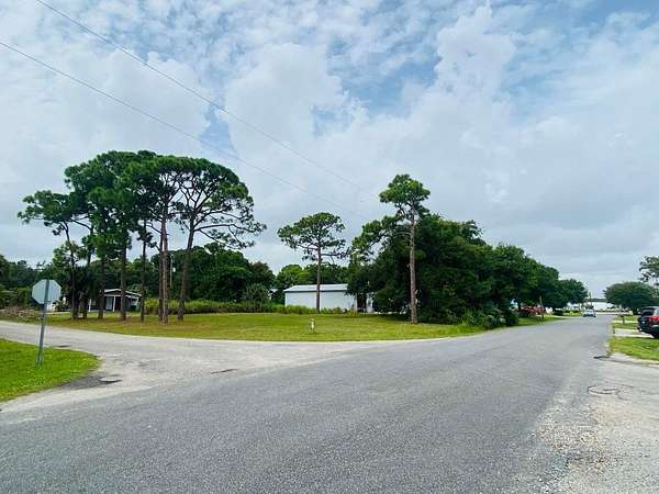 0.35 Acres of Commercial Land for Sale in Fort Pierce, Florida