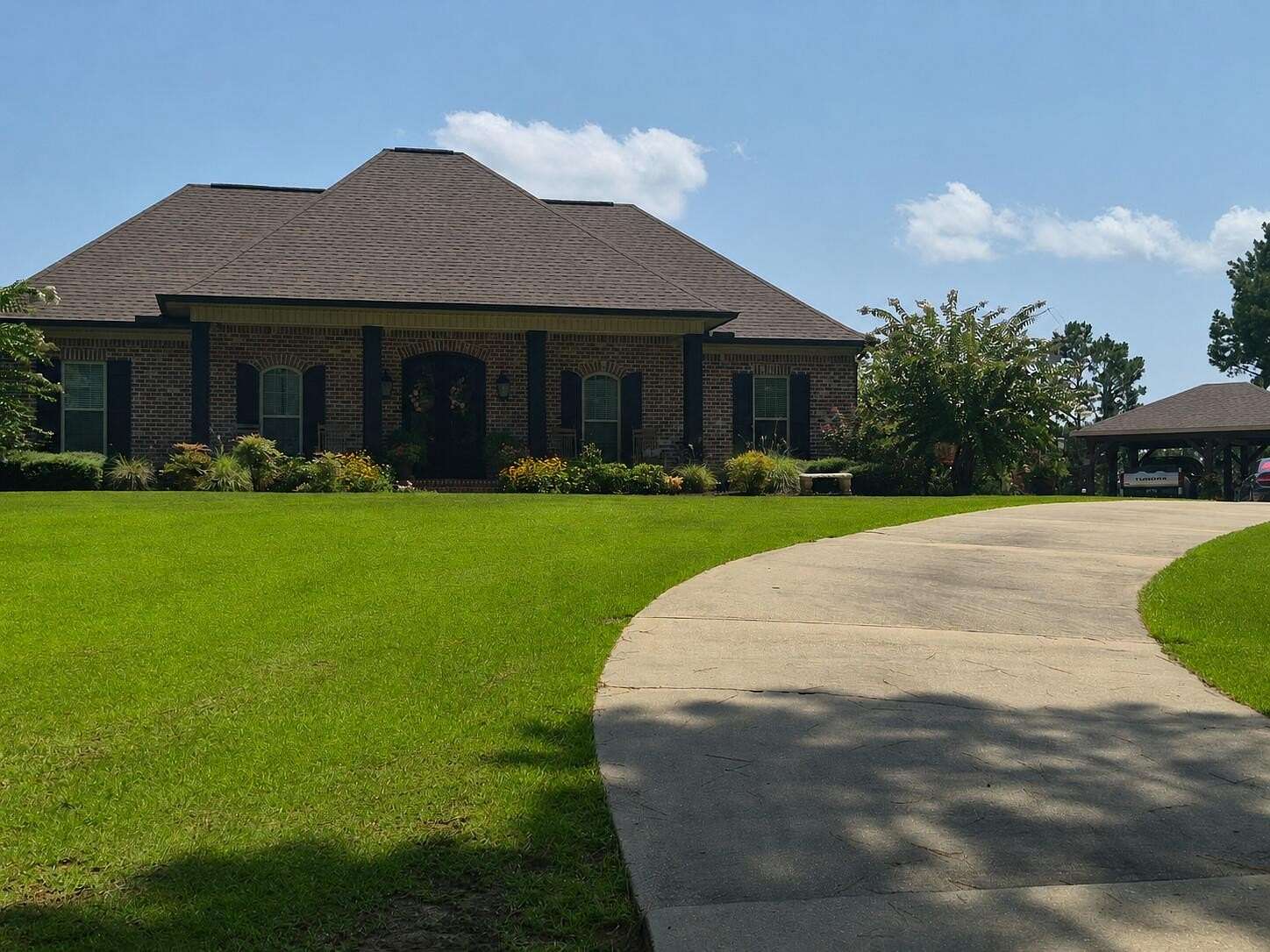 10 Acres of Land with Home for Sale in Enterprise, Mississippi