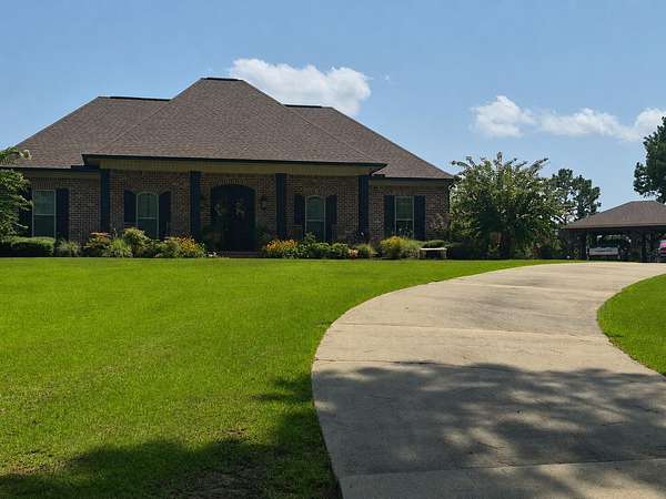 10 Acres of Land with Home for Sale in Enterprise, Mississippi