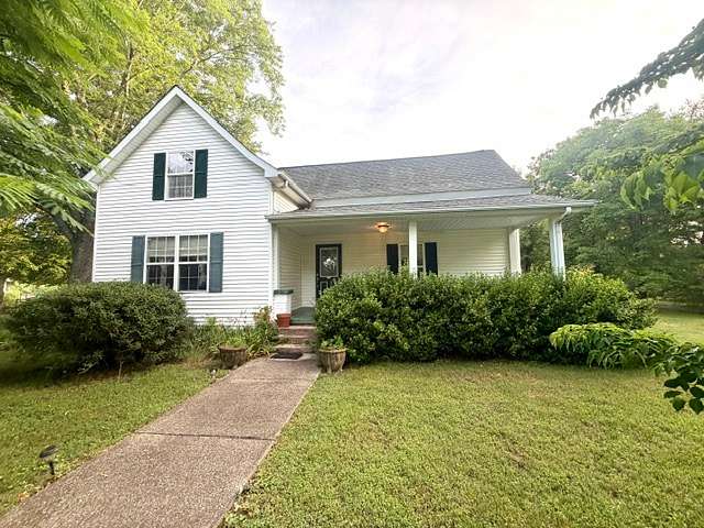 2.3 Acres of Land with Home for Sale in Ashland City, Tennessee