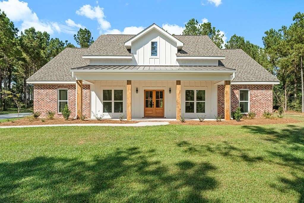 2.25 Acres of Land with Home for Sale in Ellisville, Mississippi