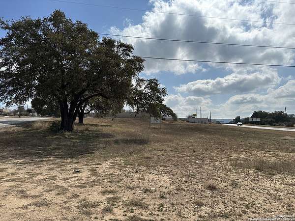 Commercial Land for Sale in Bandera, Texas