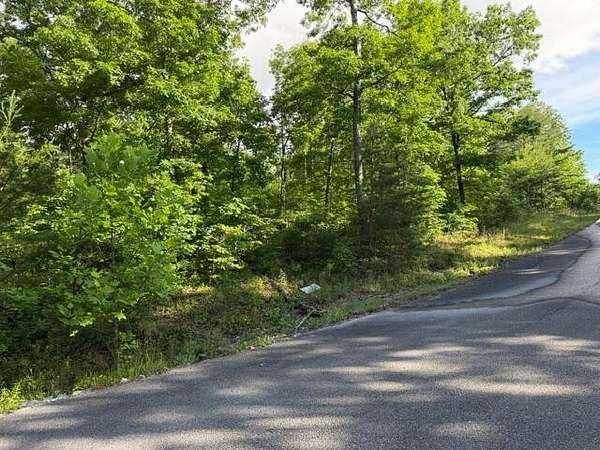 3.37 Acres of Residential Land for Sale in Pikeville, Tennessee