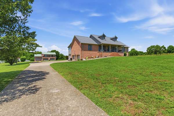 5.34 Acres of Land with Home for Sale in Gallatin, Tennessee