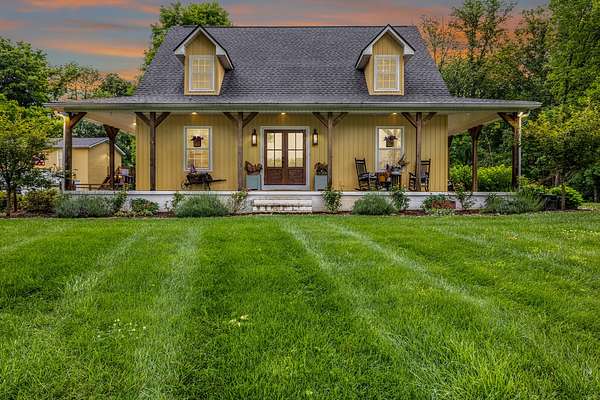 5.43 Acres of Land with Home for Sale in Walling, Tennessee