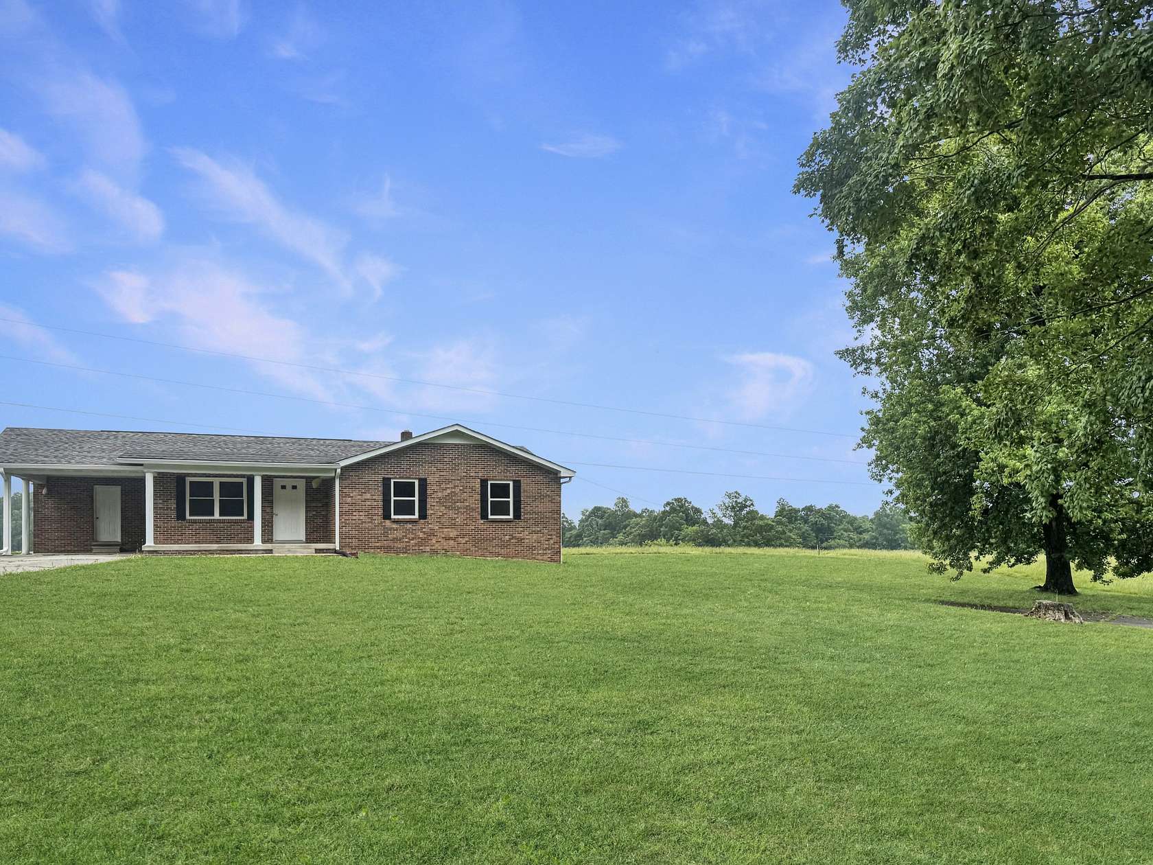 2 Acres of Land with Home for Sale in Dover, Tennessee