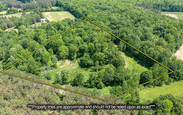 8.38 Acres of Land for Sale in Huntingdon, Tennessee