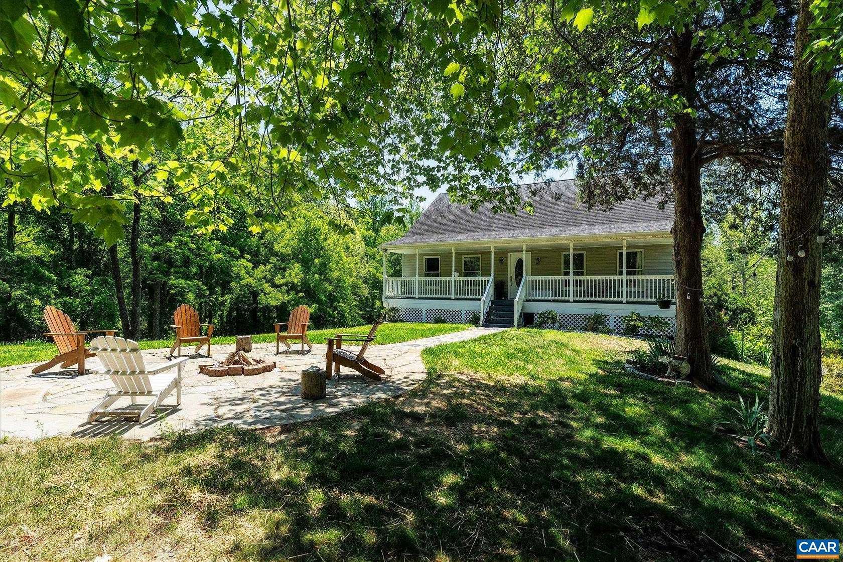 4.65 Acres of Land with Home for Sale in Barboursville, Virginia