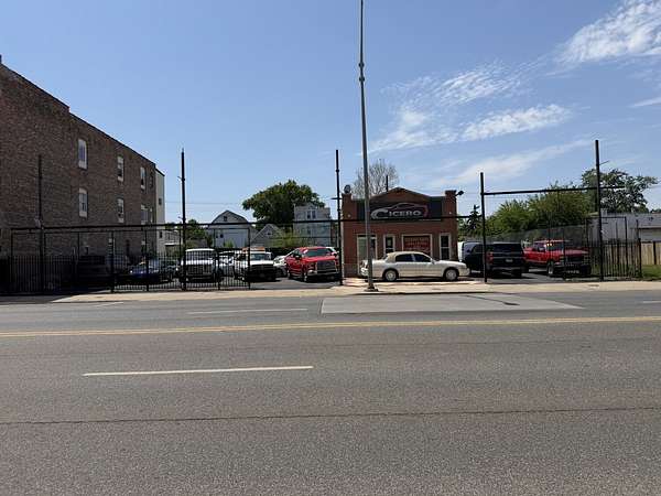 0.07 Acres of Commercial Land for Sale in Cicero, Illinois