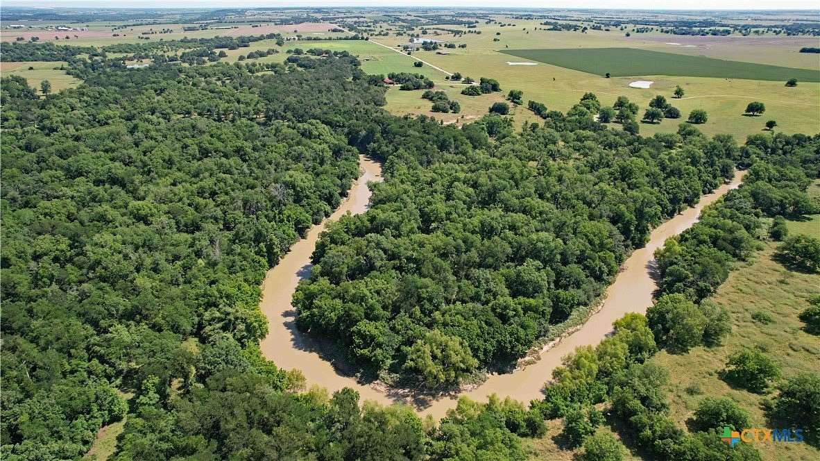 118 Acres of Land for Sale in Rogers, Texas