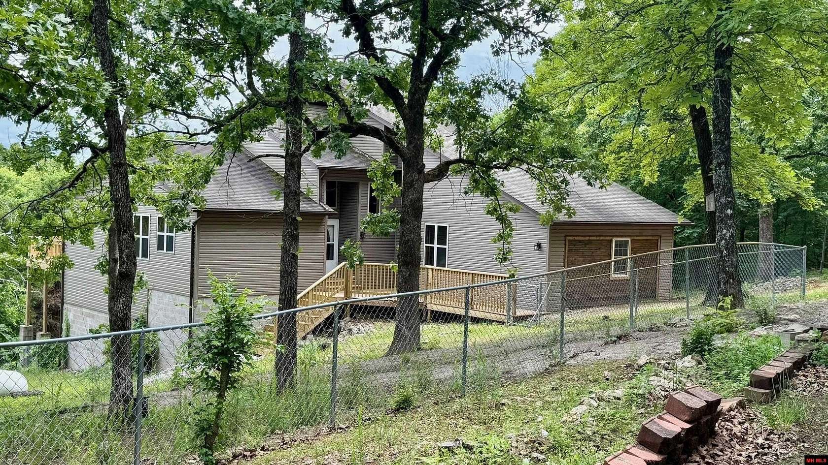 75 Acres of Recreational Land with Home for Sale in Mountain Home, Arkansas