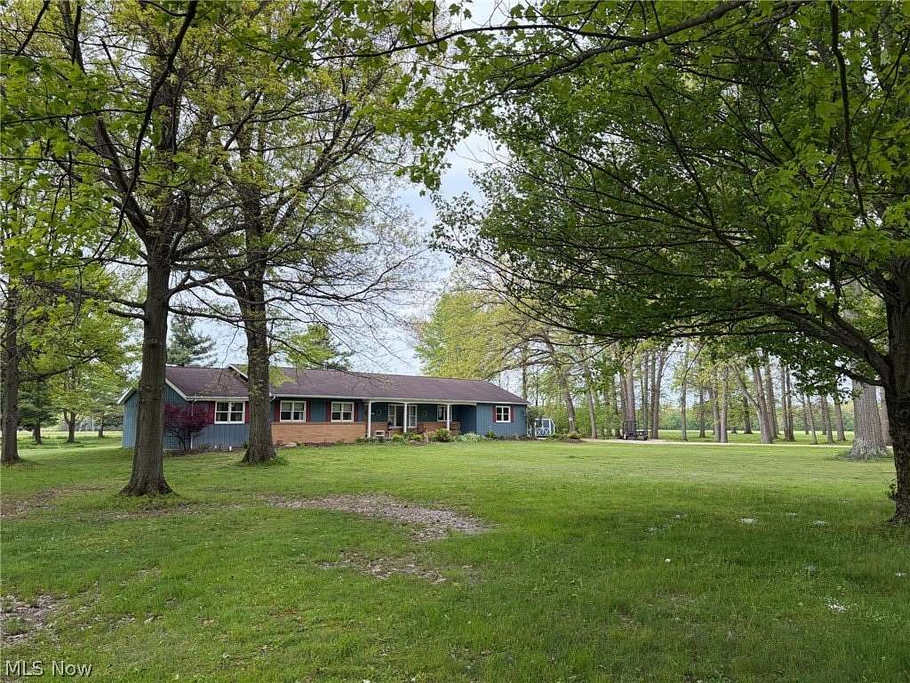 2.77 Acres of Land with Home for Auction in Beloit, Ohio