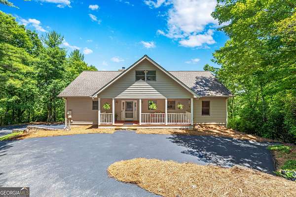 2 Acres of Land with Home for Sale in Sautee-Nacoochee, Georgia
