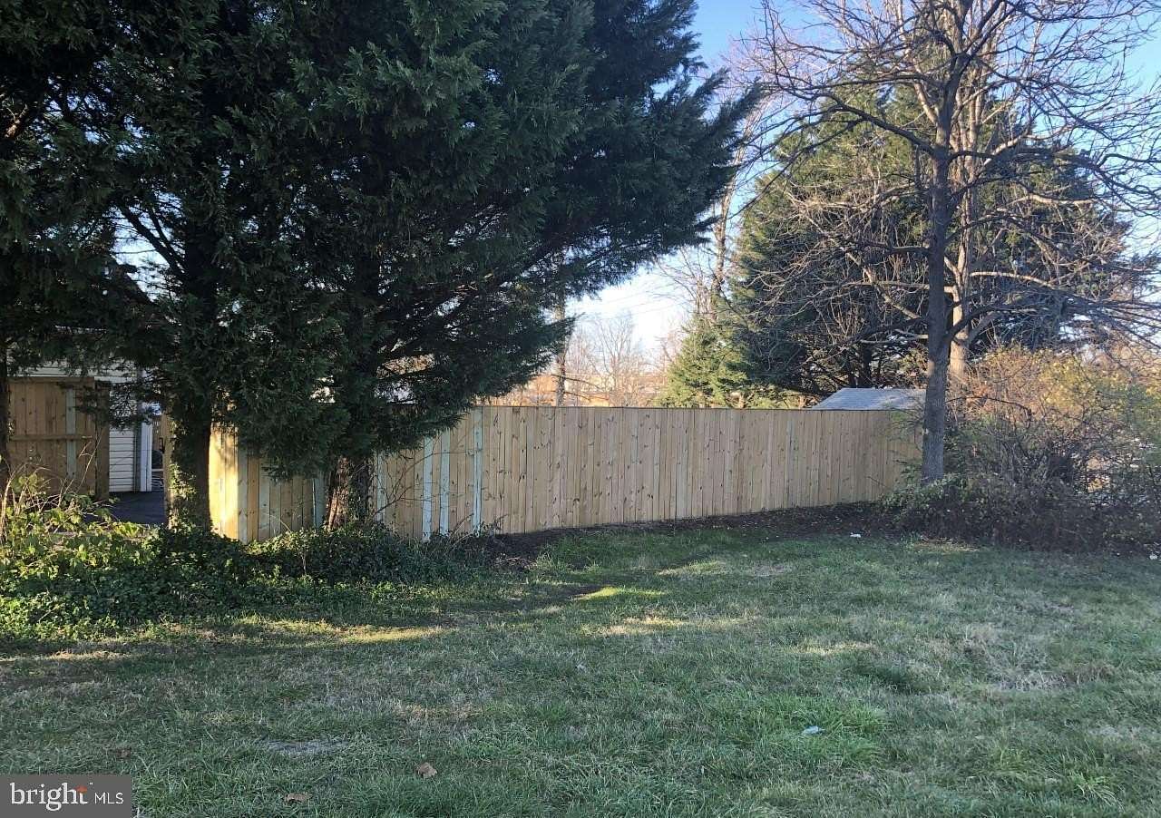 0.3 Acres of Commercial Land for Auction in Gaithersburg, Maryland