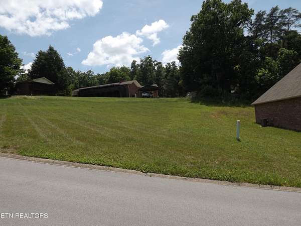 0.25 Acres of Land for Sale in Harrogate, Tennessee