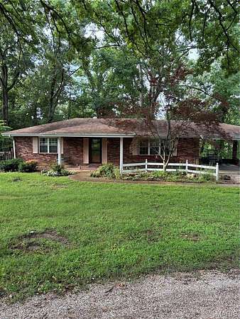 2.28 Acres of Land with Home for Sale in Poplar Bluff, Missouri