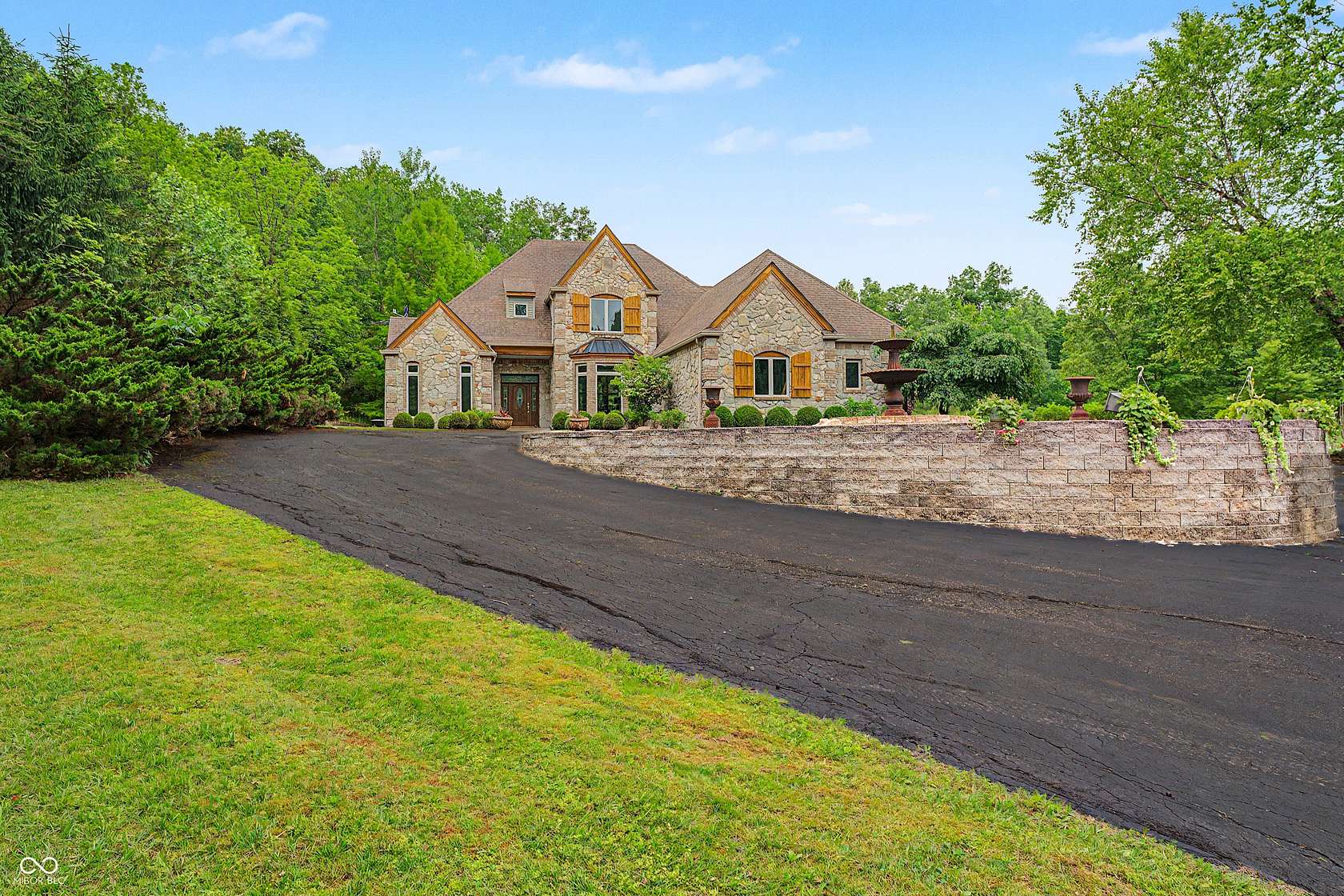 9.22 Acres of Land with Home for Sale in Columbus, Indiana