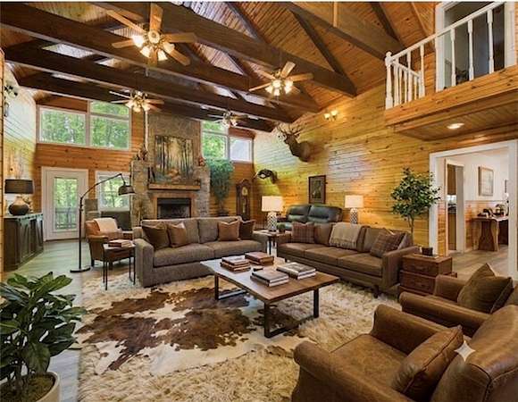 13.7 Acres of Land with Home for Sale in West Fork, Arkansas