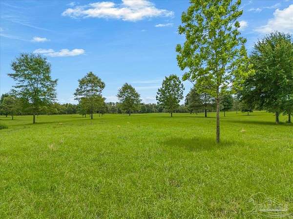 5 Acres of Land for Sale in Jay, Florida