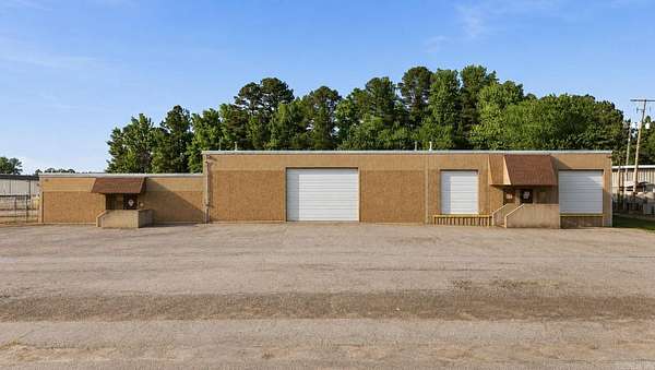 1.87 Acres of Improved Commercial Land for Sale in Jacksonville, Arkansas