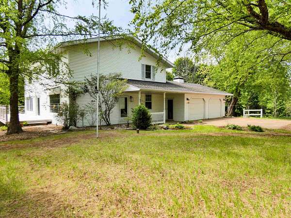4.24 Acres of Land with Home for Sale in Pulaski, Wisconsin
