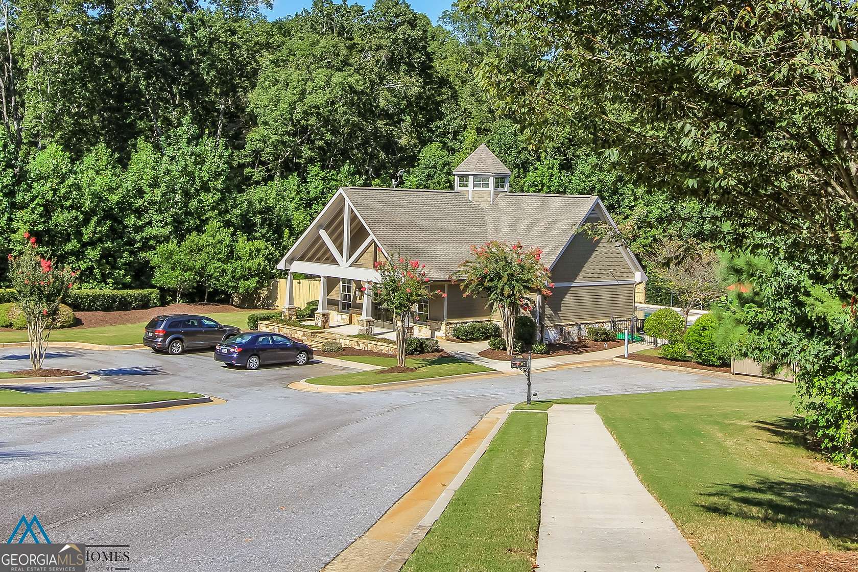 0.98 Acres of Residential Land for Sale in Gainesville, Georgia