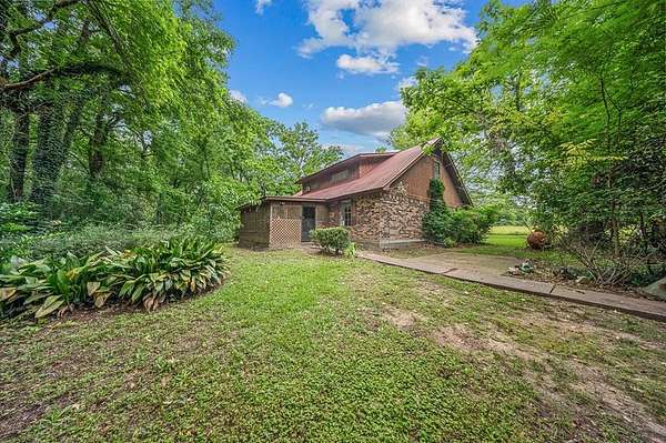 5 Acres of Land with Home for Sale in Broaddus, Texas