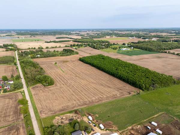 60.3 Acres of Land for Sale in Oregon, Wisconsin