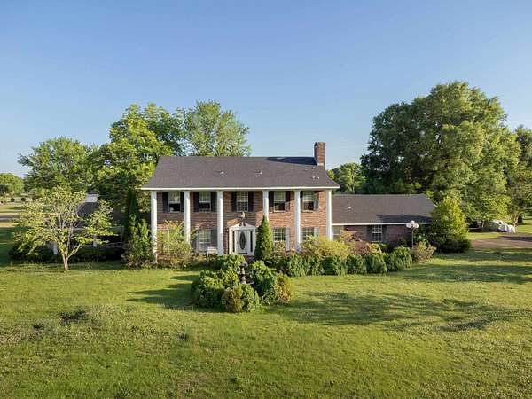 5.2 Acres of Land with Home for Sale in Florence, Alabama