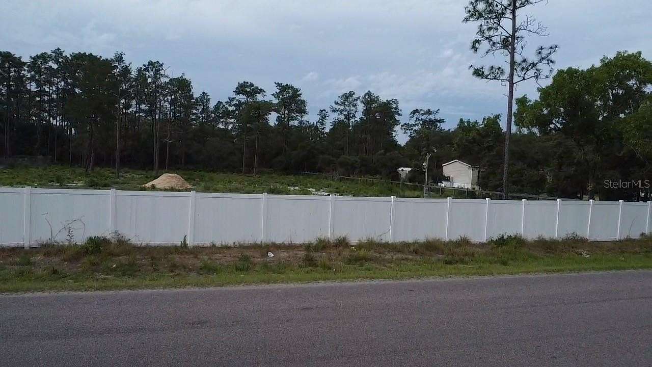 1.25 Acres of Residential Land for Sale in Dunnellon, Florida