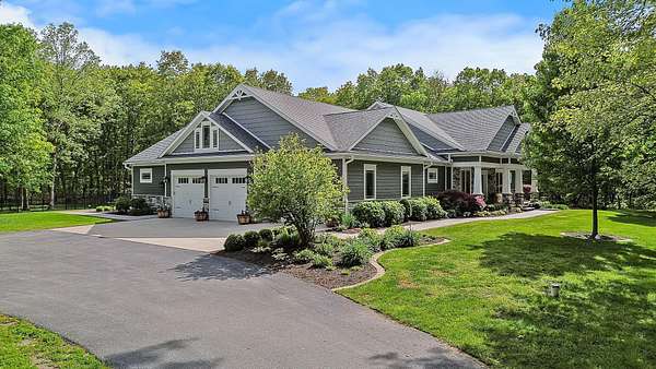 35 Acres of Land with Home for Sale in Lake Village, Indiana
