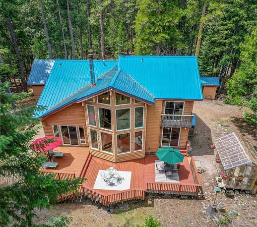 6.9 Acres of Land with Home for Sale in Weed, California