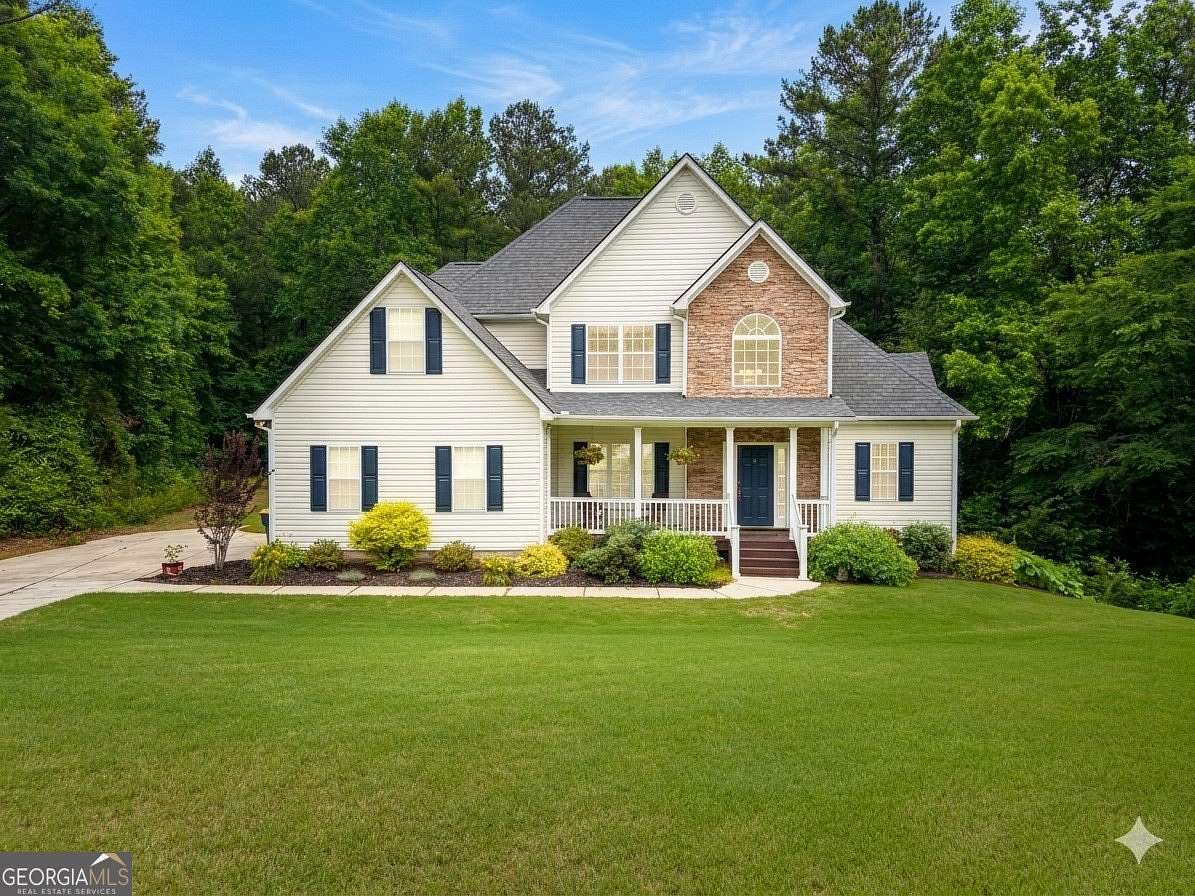1.6 Acres of Land with Home for Sale in Senoia, Georgia