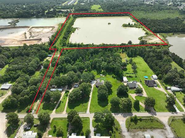 52 Acres of Recreational & Residential Land for Sale in Denham Springs, Louisiana