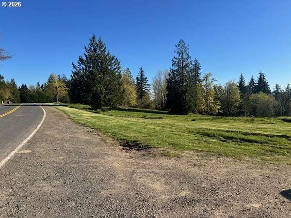 13.6 Acres of Land for Sale in Kelso, Washington