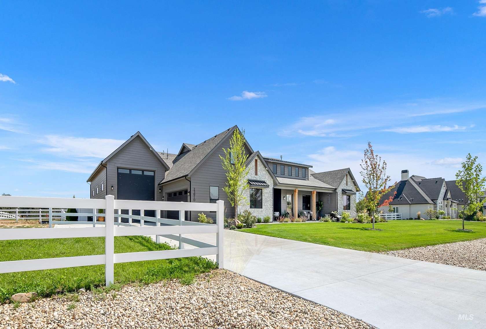 2 Acres of Land with Home for Sale in Caldwell, Idaho